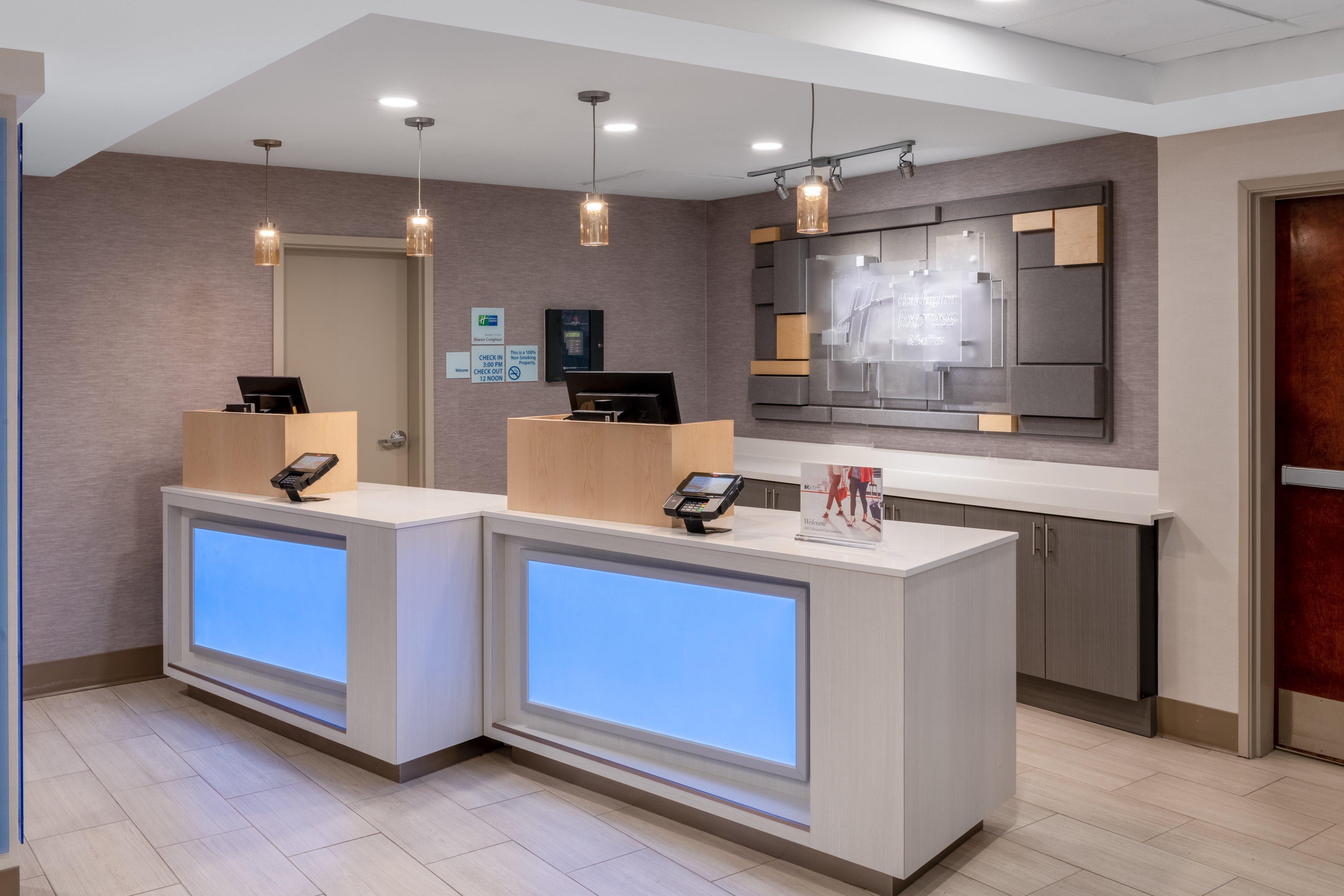 Holiday Inn Express & Suites Colorado Springs-Airport By Ihg מראה חיצוני תמונה