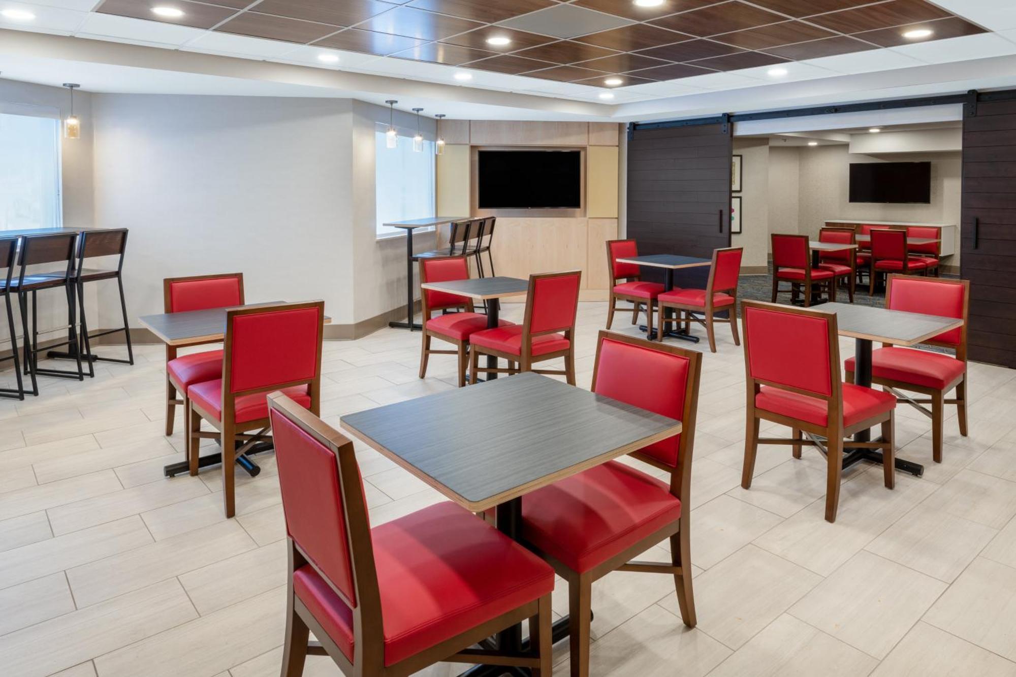 Holiday Inn Express & Suites Colorado Springs-Airport By Ihg מראה חיצוני תמונה