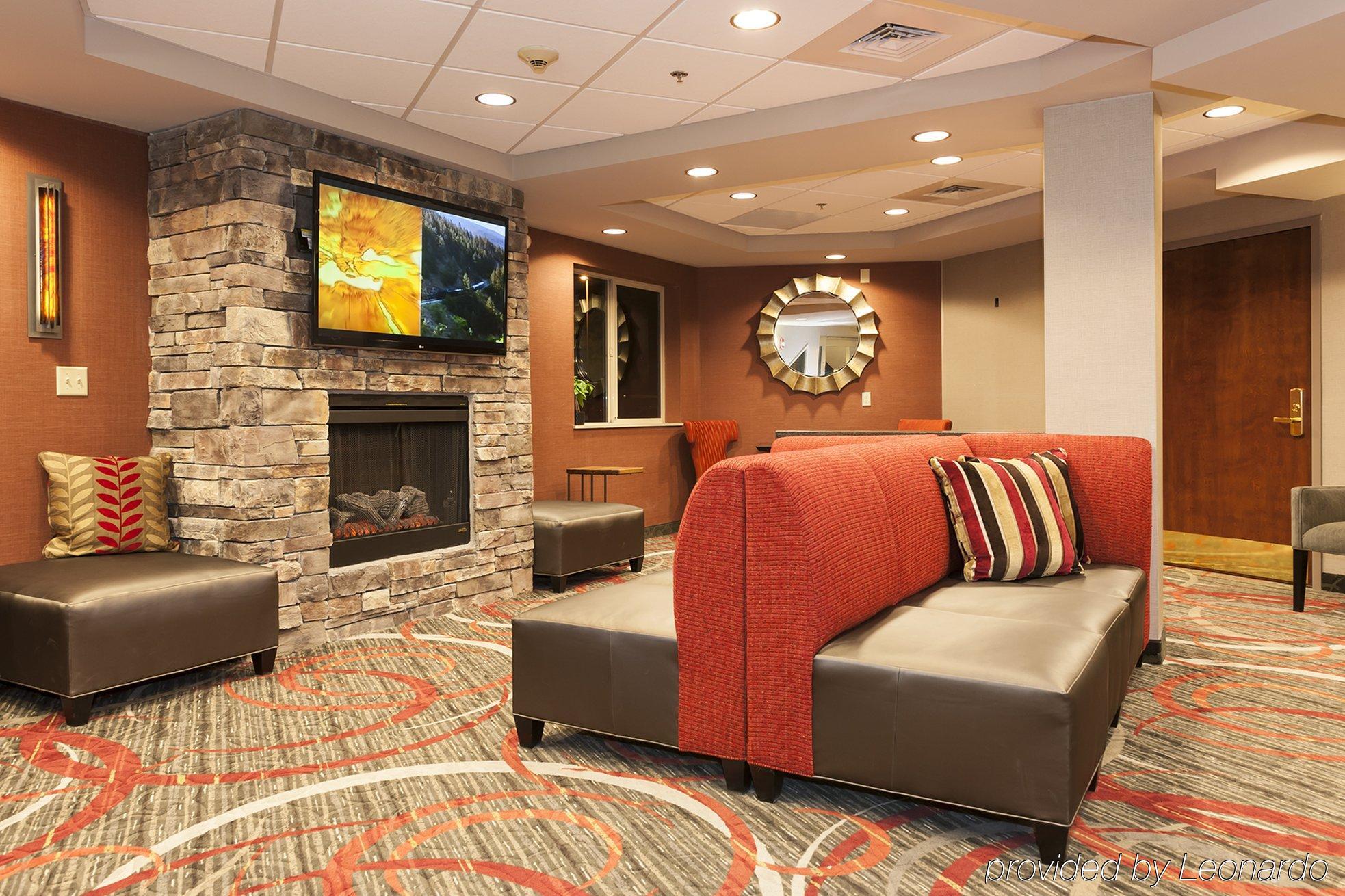 Holiday Inn Express & Suites Colorado Springs-Airport By Ihg מראה חיצוני תמונה