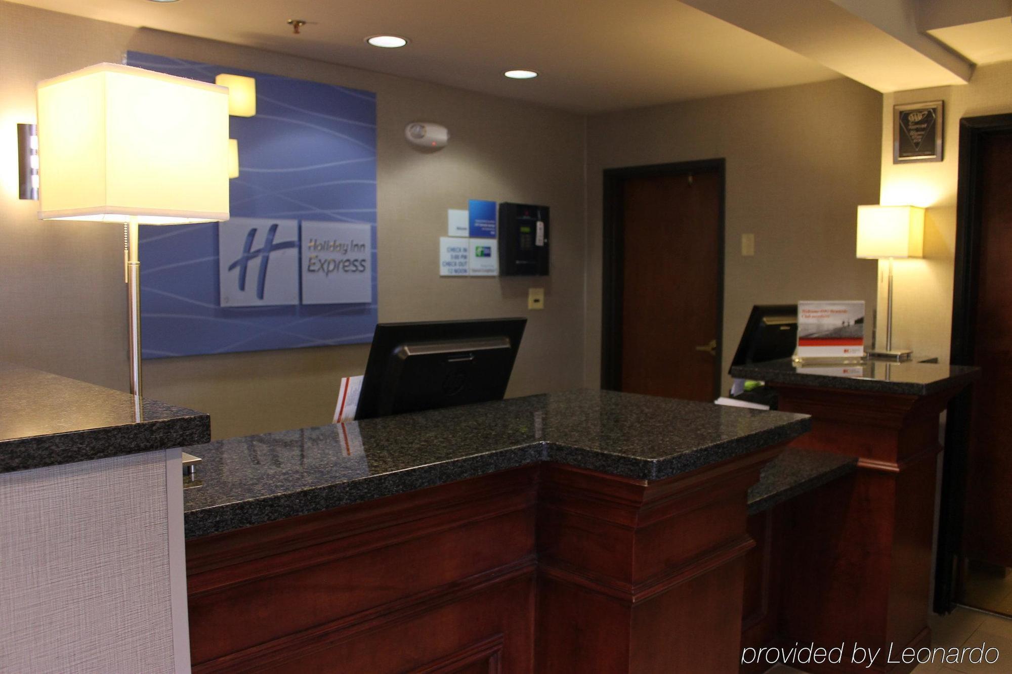 Holiday Inn Express & Suites Colorado Springs-Airport By Ihg מראה חיצוני תמונה